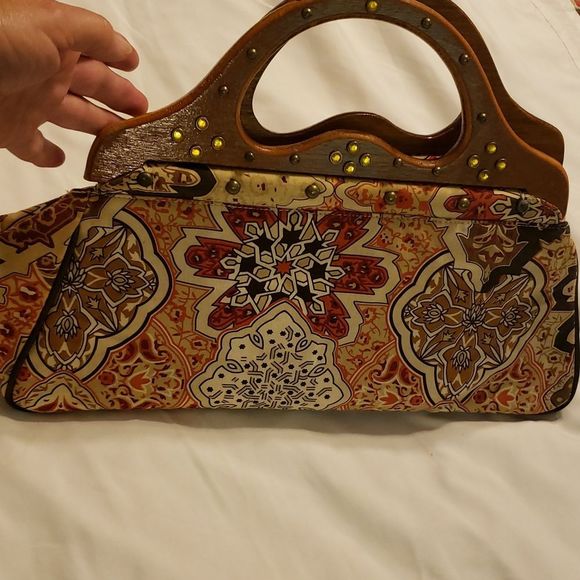 Source Unknown Handbags - Purse looks new